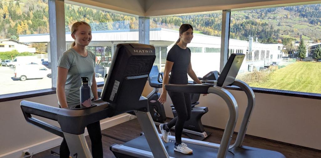 Fitness 1 Laufband 1